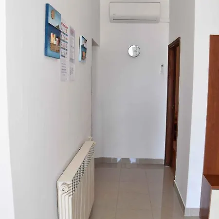 In - Biograd Riviera 8171