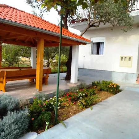 In - Biograd Riviera 8171 Apartament